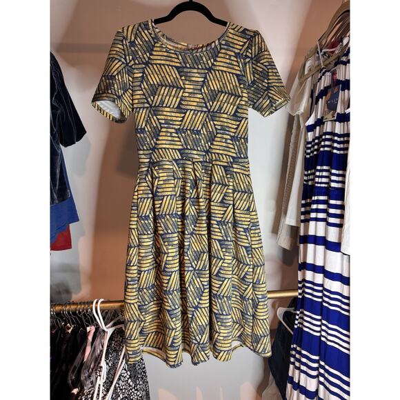 Lularoe Amelia Dress‎ Geometric Blue Yellow Honeycomb Stripe With Pockets! 😍 - Picture 1 of 9